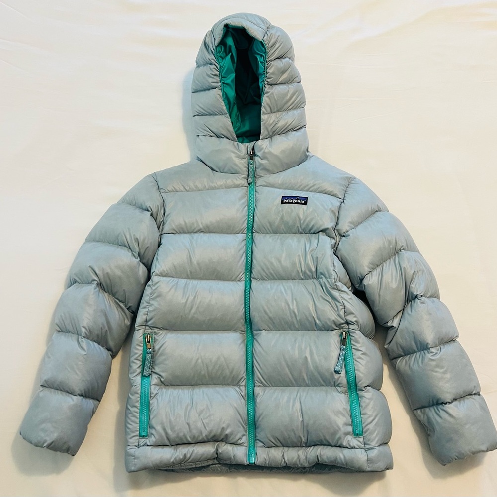 Patagonia Kids' Hi-Loft Down Sweater™ Hoody, size Small (7/8)